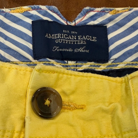 American Eagle Outfitters Women's Sunny Yellow Jean Shorts - Picture 3 of 7